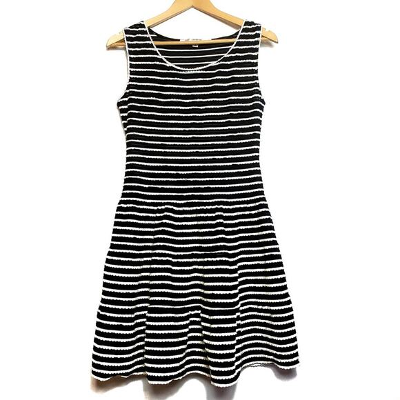 Studio M Knit Sleeveless Tank Stretchy Striped Dress Size S Small - Picture 1 of 5